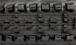 Pneu Maxxis High Roller II - EXO Protection - 3C Maxx Terra - Tubeless Ready -France Accessoires Vélo Soldes Boutique Pneu Maxxis High Roller 2 3C maxxterra EXO TLR macro 1235x735