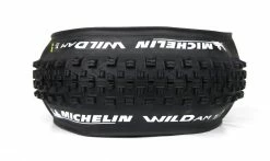 Pneu Michelin Wild AM - Trail Shield Bead2Bead - Tubeless Ready - Ebike Ready -France Accessoires Vélo Soldes Boutique Pneu Michelin Wild AM Performance Line Gum X Trail Shield Tubeless Ready asiette 1235x735