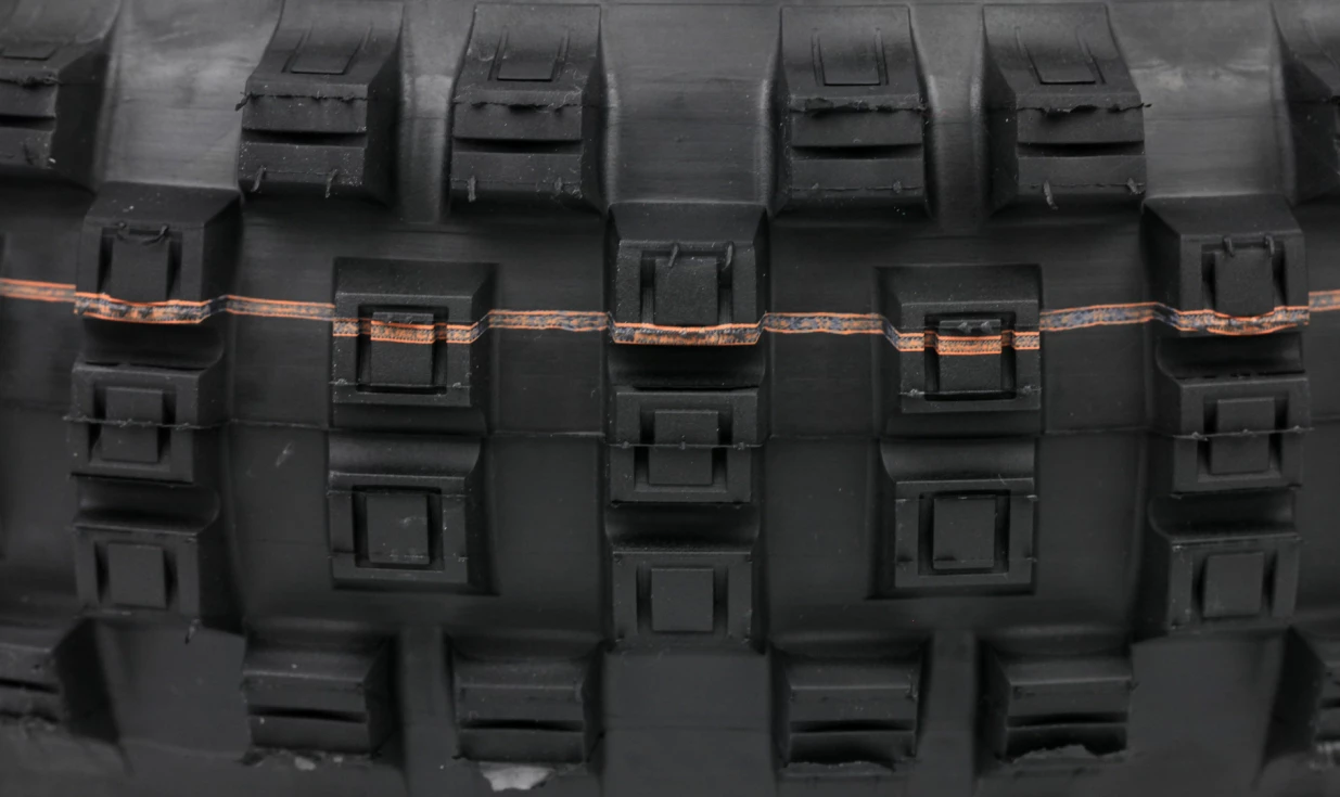 Pneu Schwalbe Eddy Current Rear Addix Soft - Super Gravity - Tubeless Easy 6 Pneu Schwalbe Eddy Current Rear Addix Soft - Super Gravity - Tubeless Easy – Image 4