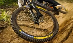 Pneu Michelin DH 22 - Magi-XDH - DownHill Shield - Tubeless Ready -France Accessoires Vélo Soldes Boutique dh22 michelin1 1235x735