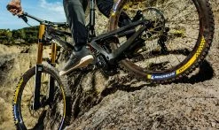 Pneu Michelin DH 34 - Magi-XDH - DownHill Shield Bead2Bead - Tubeless Ready -France Accessoires Vélo Soldes Boutique dh34 michelin 1235x735