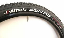 Pneu Vittoria Agarro Graphène 2.0 - Tubeless Ready TNT -France Accessoires Vélo Soldes Boutique pneu vittoria agarro 3 1235x735