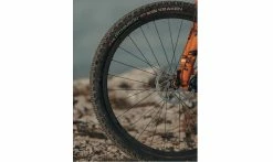 Pneu Hutchinson Kraken Racing Lab - Race Ripost XC - Hardskin - Tubeless Ready -France Accessoires Vélo Soldes Boutique pneu xc hutchinson kraken hardskin profil trail crampons 1235x735